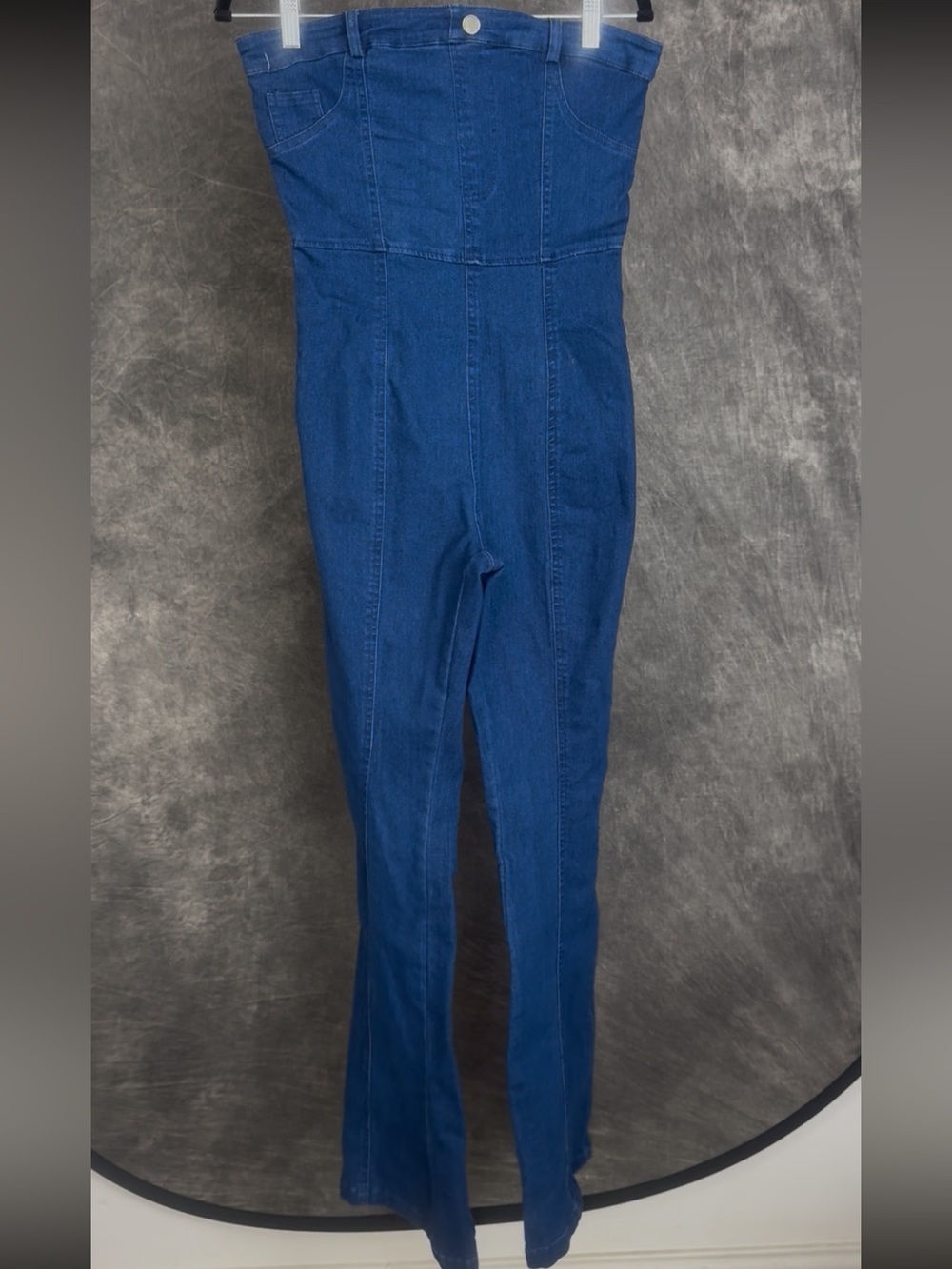 Fashion Nova Don’t Mention This Strapless Denim Flare Jumpsuit Medium NWT - Picture 4 of 4